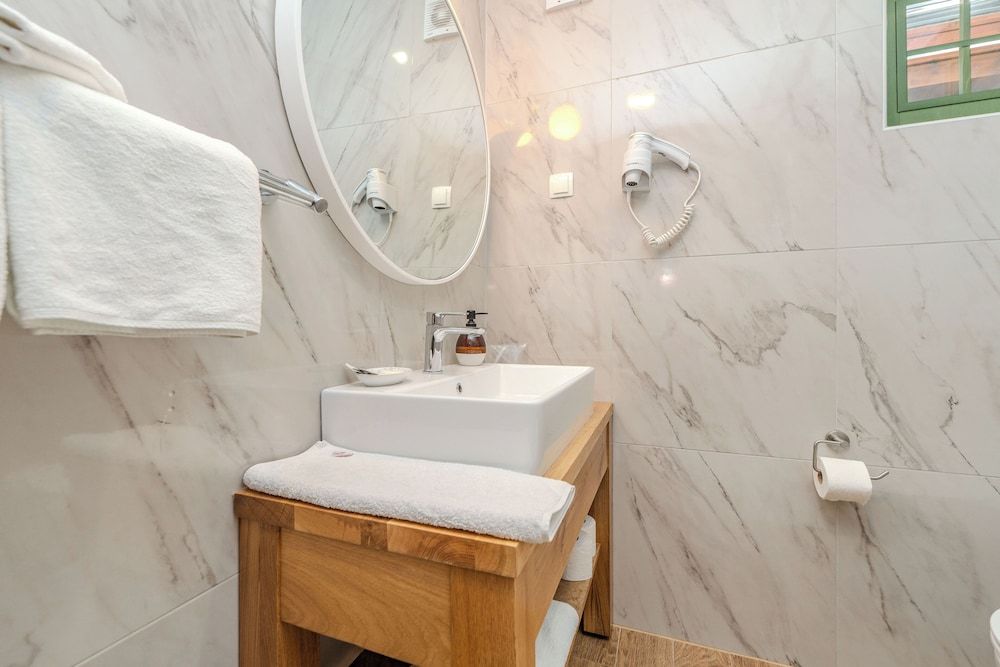 Tesla's Gastro House Plitvice Comfort Room BIRDS 7