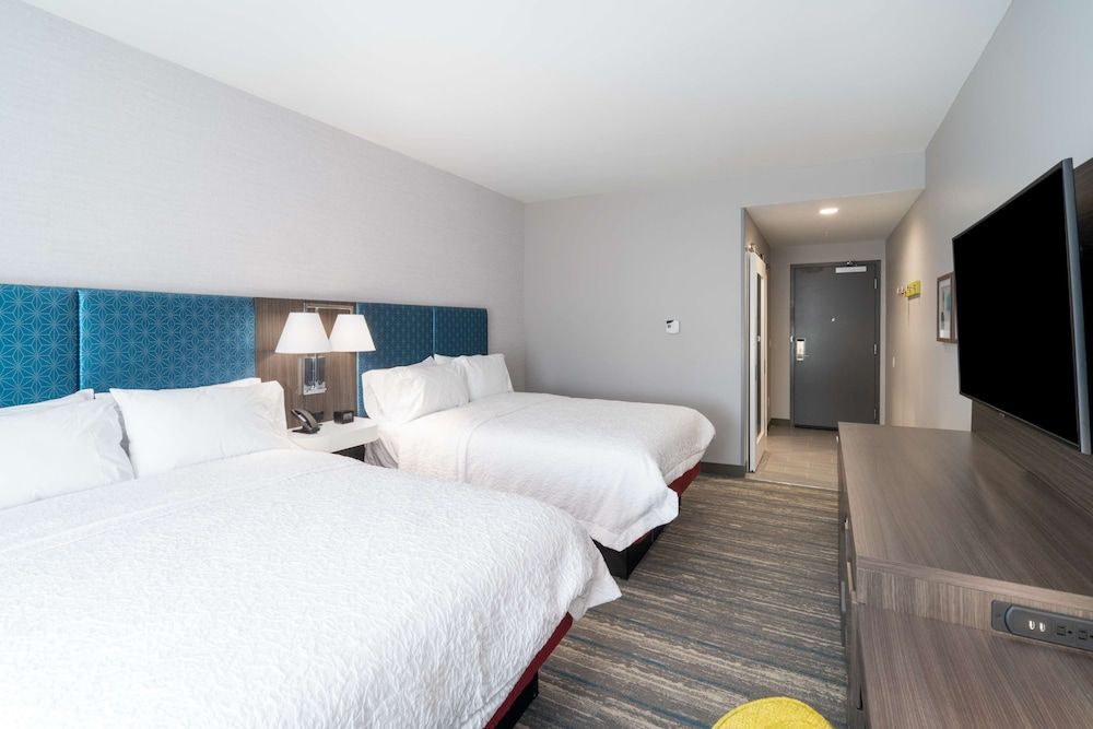 Room, 2 Queen Beds, Refrigerator & Microwave