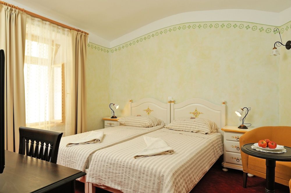Gostilna Lectar Classic Double Room 5