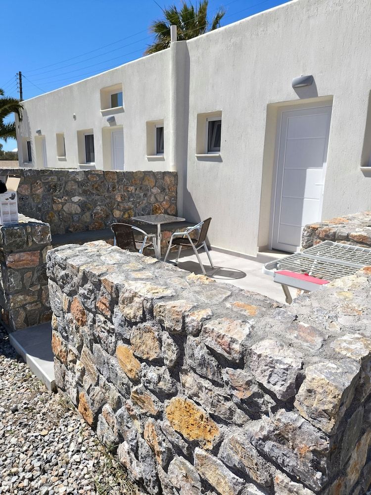 undefined Rooms Mary 5