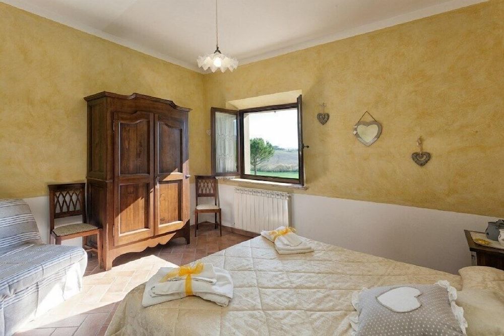 Comfort Double Room, 1 King Bed, Hill View
