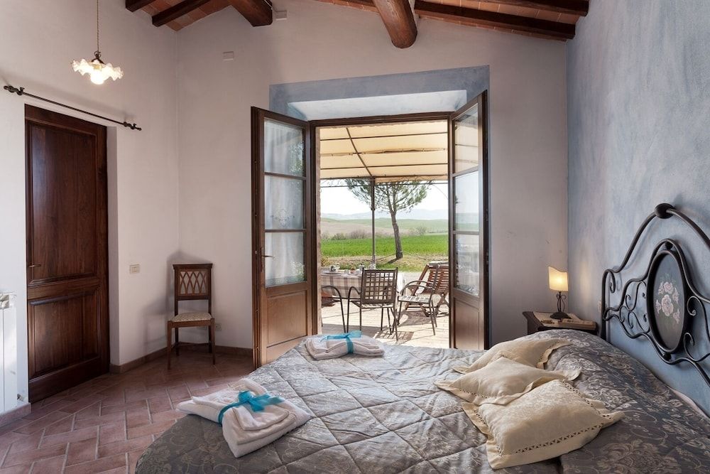 Comfort Double Room, 1 King Bed, Hill View