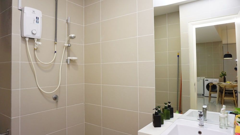 Modern Icon City 5min to Sunway Pyramid Design Condo, 2 Bedrooms, Garden View (1) 8