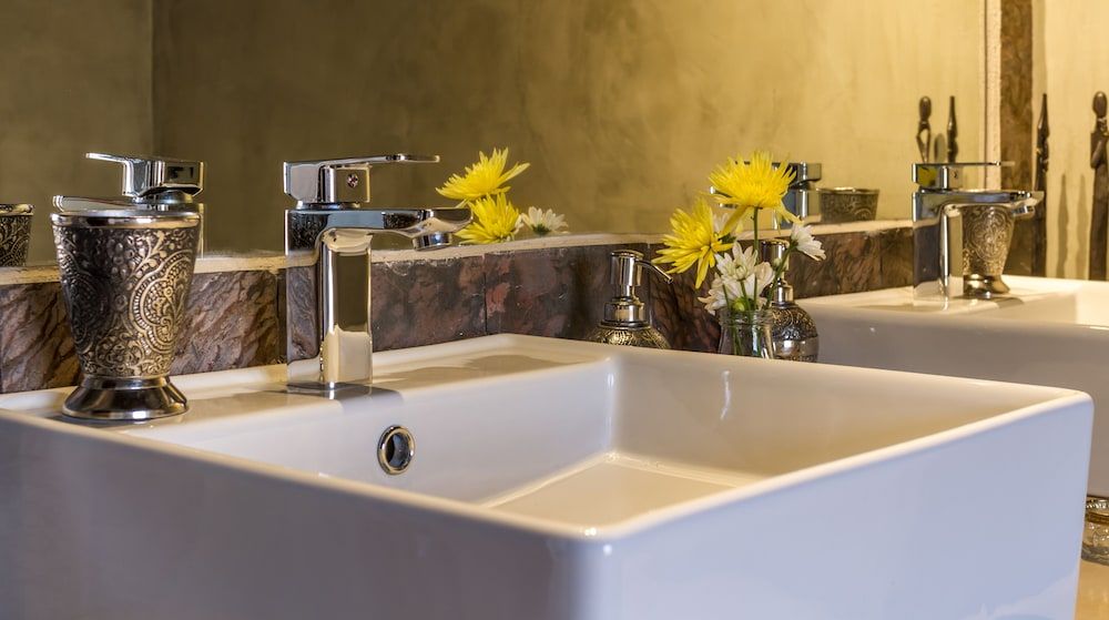 Ukuthula Bush Lodge Luxury Chalet 12