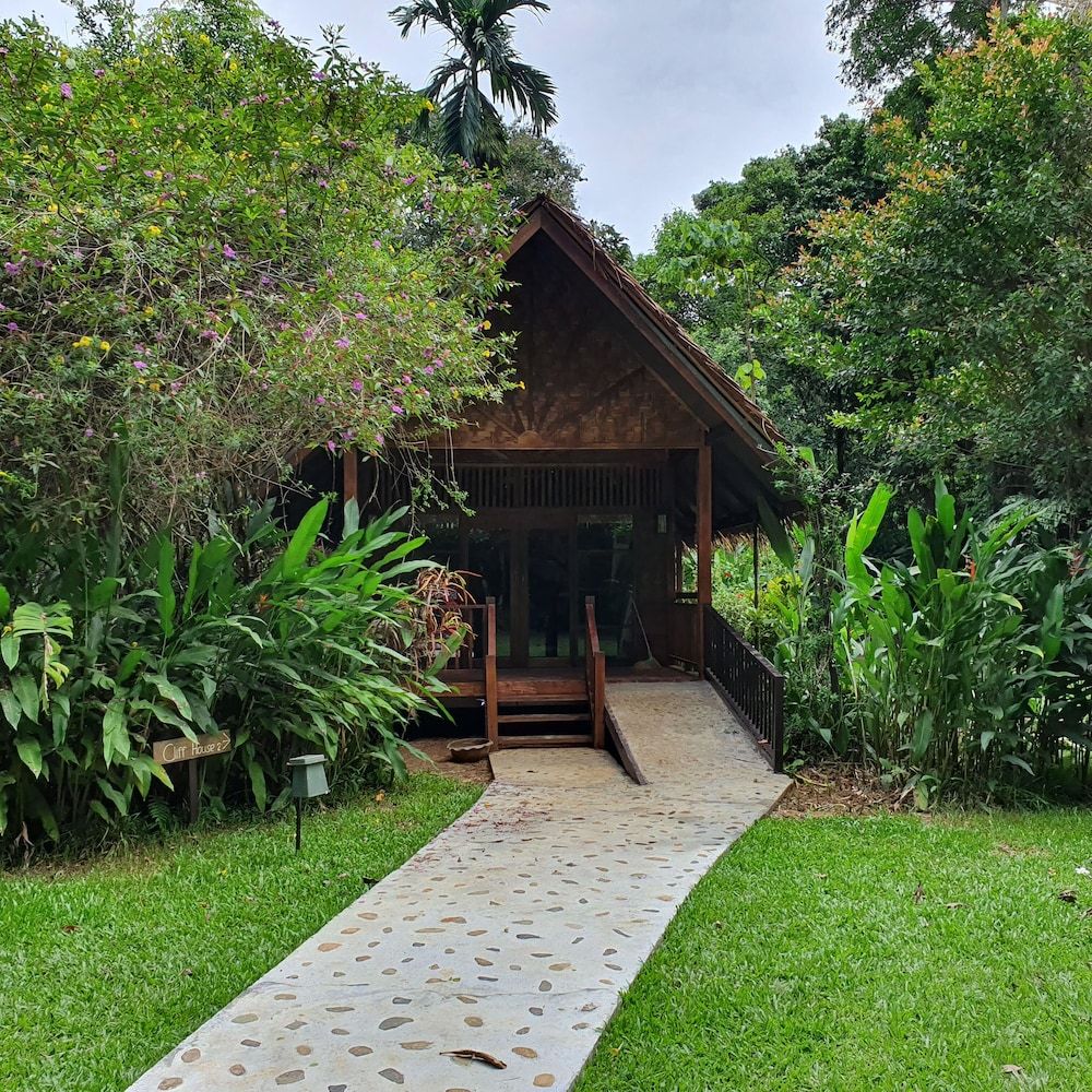 Bungalow Triple