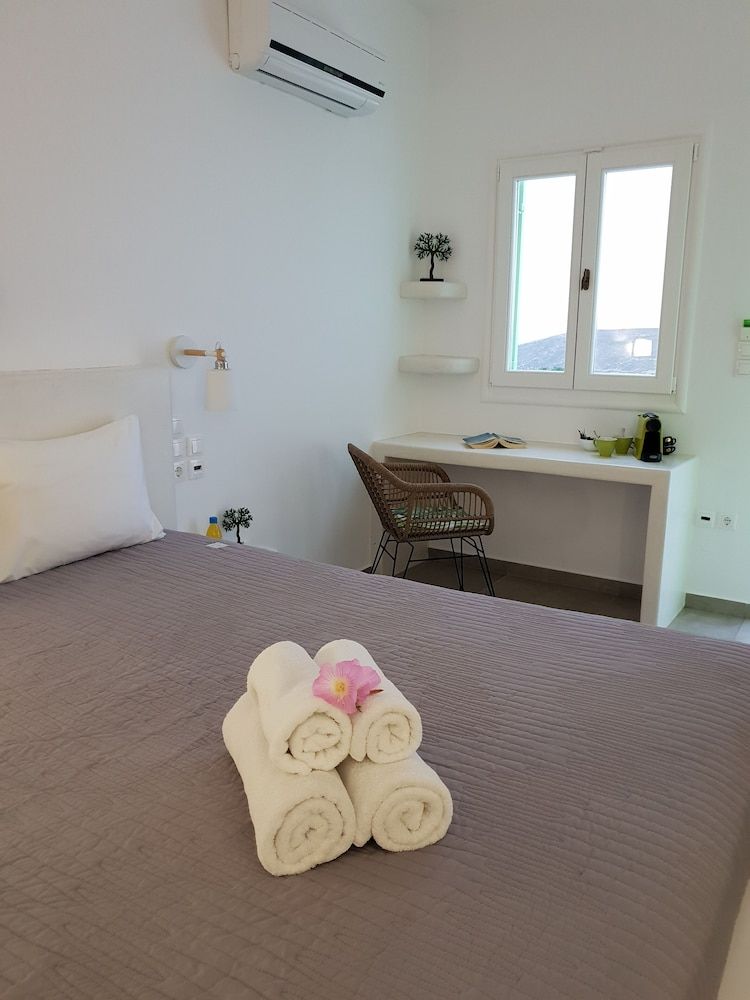 undefined Efthimias Rooms 9