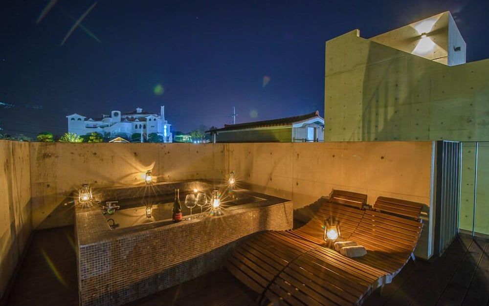 Monofunny pension Standard Room, Hot Tub (Tub only available May-Nov) 7