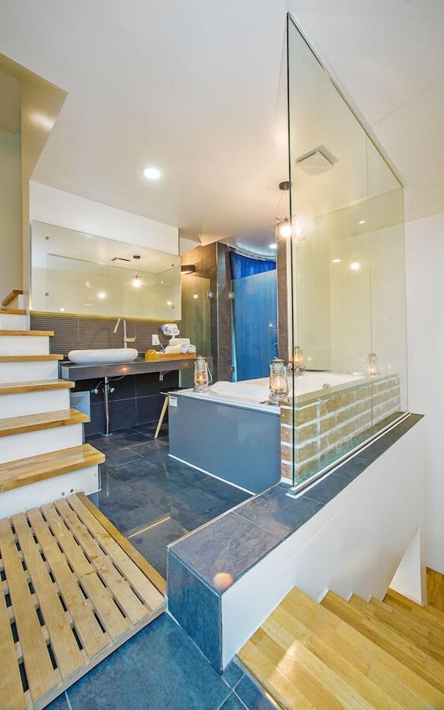 Monofunny pension Standard Room, Hot Tub (Tub only available May-Nov) 12