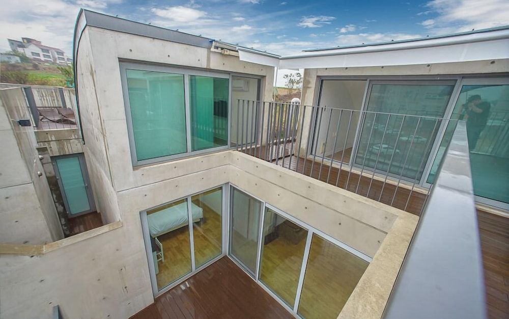 Monofunny pension Family Room 9