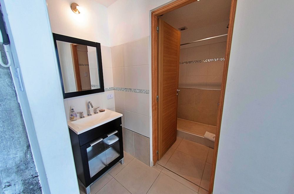 Patagonia Home Apartment, Mountain and City view 7