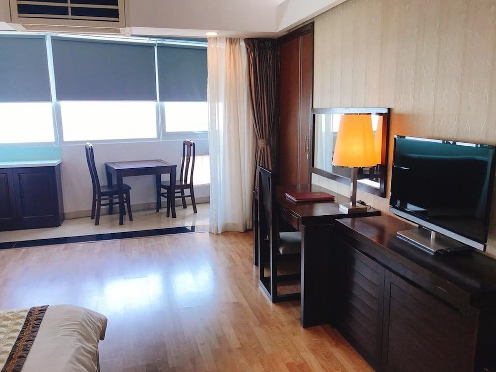 Quang Ba Trade Union Hotel Deluxe Twin Room 6