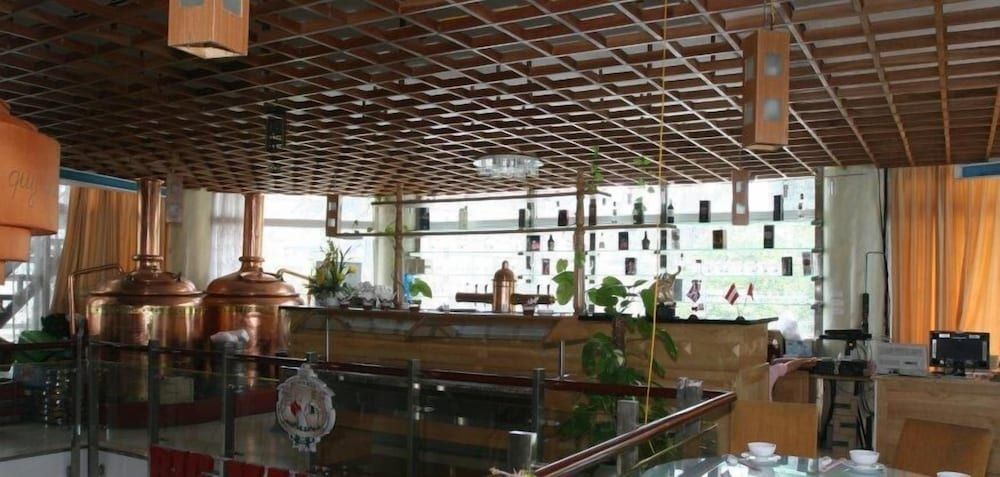 undefined Quang Ba Trade Union Hotel 8