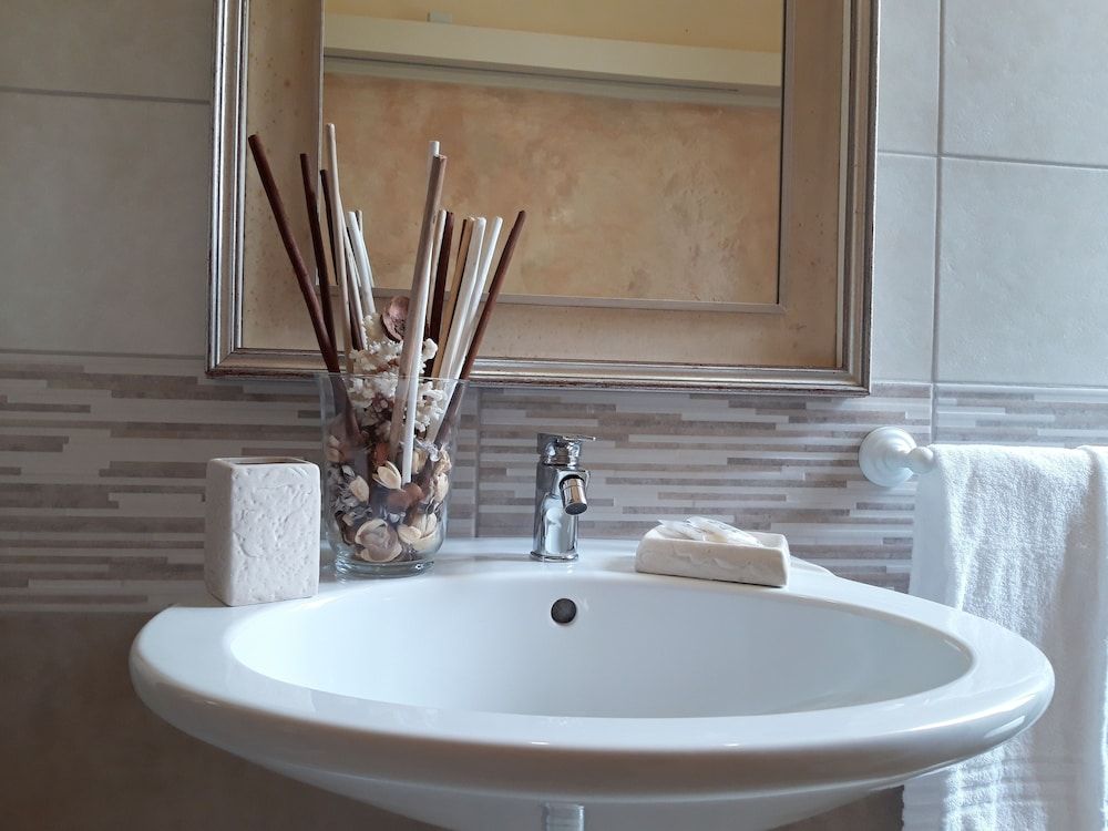 undefined Il Sorriso 9