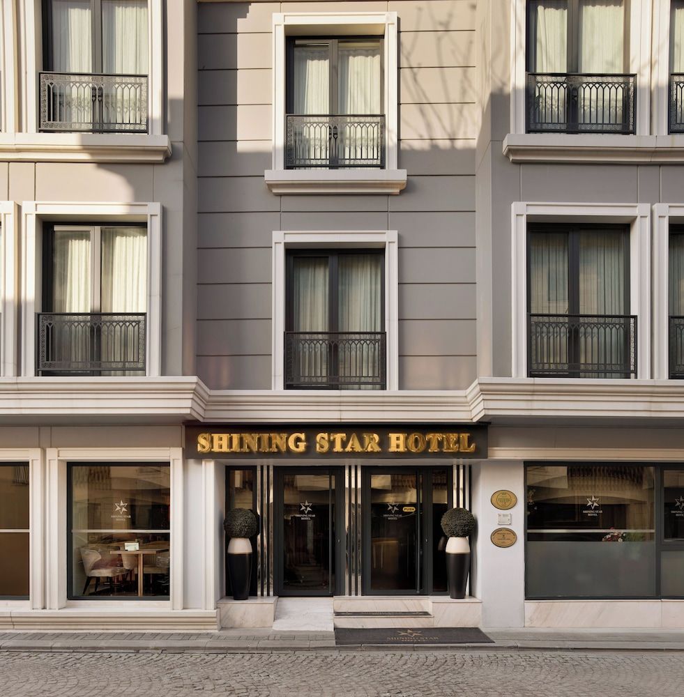 undefined Shining Star Hotel 4