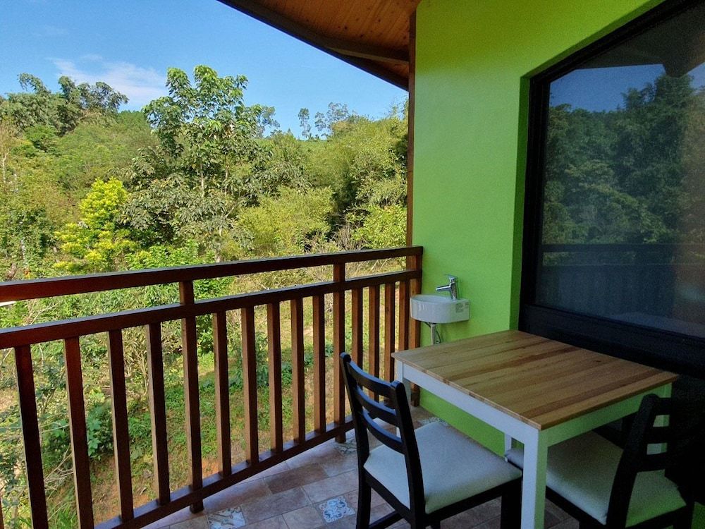 Paimei Homestay Quadruple Room 4