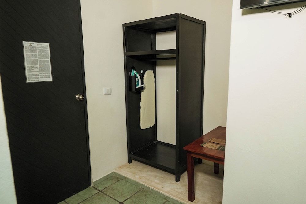 Casa Janaab Palenque - Hostel Economy Triple Room, 1 Bedroom, Non Smoking 5