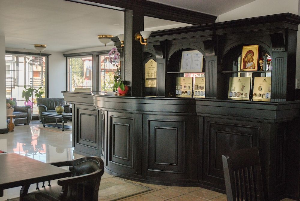 Check-in Check-out Kiosk