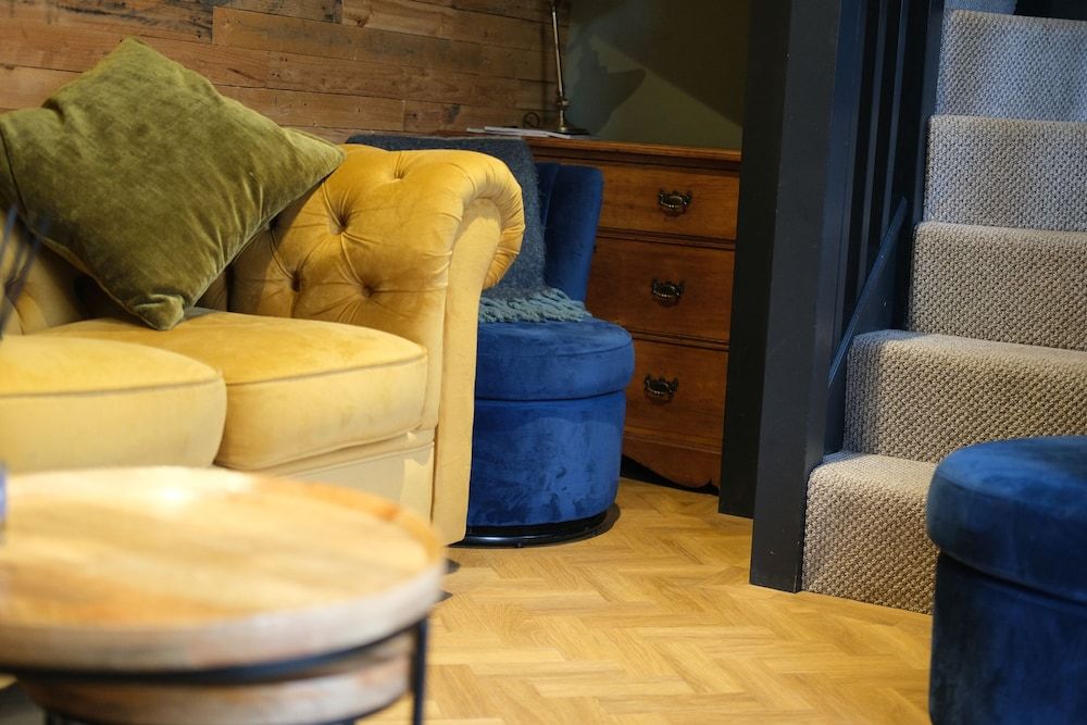 The Crown Inn Dial Post Exclusive House, Private Bathroom (The Coach House) 10