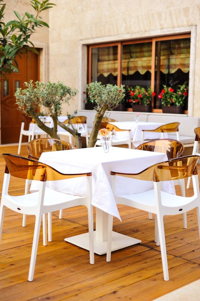 undefined Hotel Vila e Arte 10