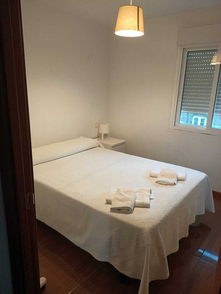 Basic Double Room, Shared Bathroom
