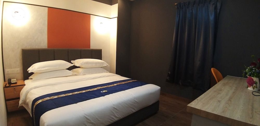 Good 9 Hotel, Cahaya Kota Puteri Deluxe King Room 2