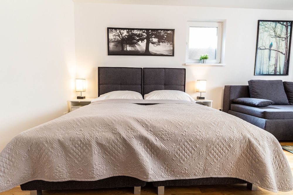 undefined Apartment Hofwiesengasse 4