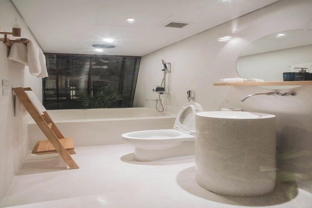 Family Apartment, Balcony