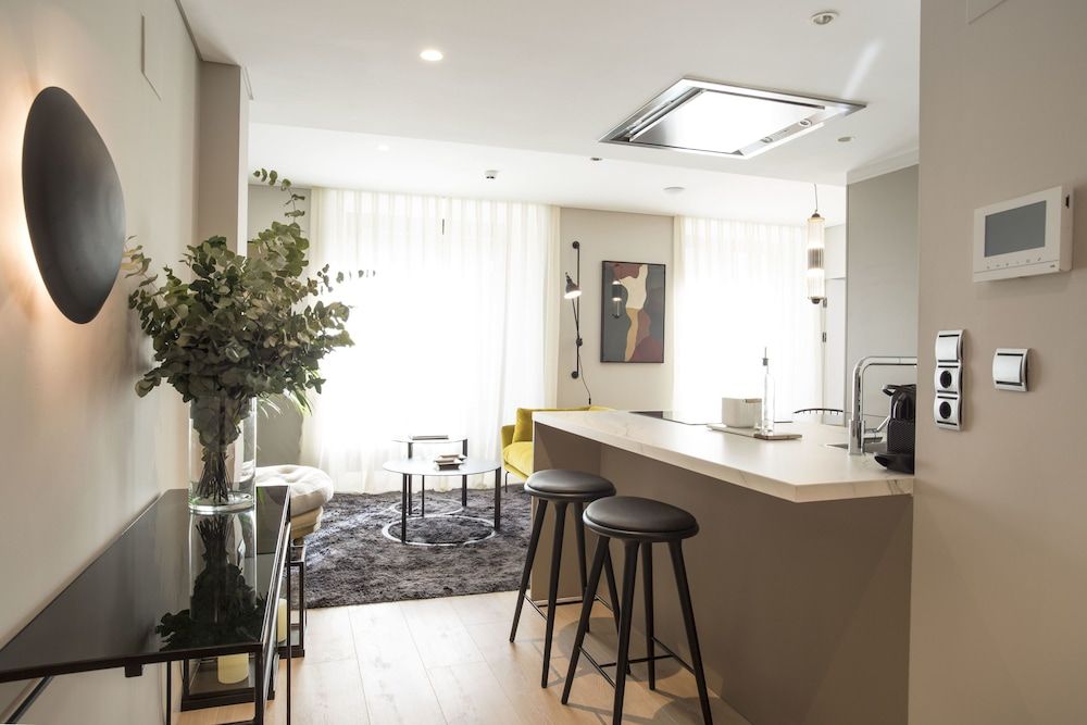 undefined U-Sense Madrid Santa Ana 6