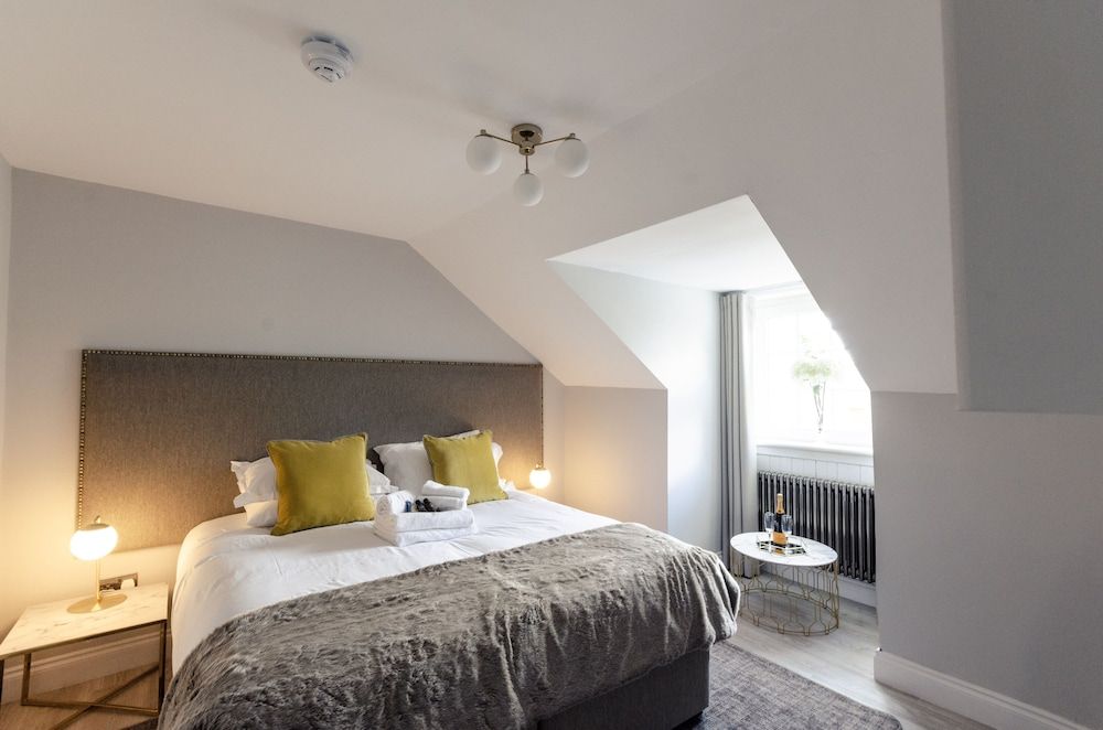 Sweeney Motherwell Luxury Double or Twin Room, Non Smoking 2