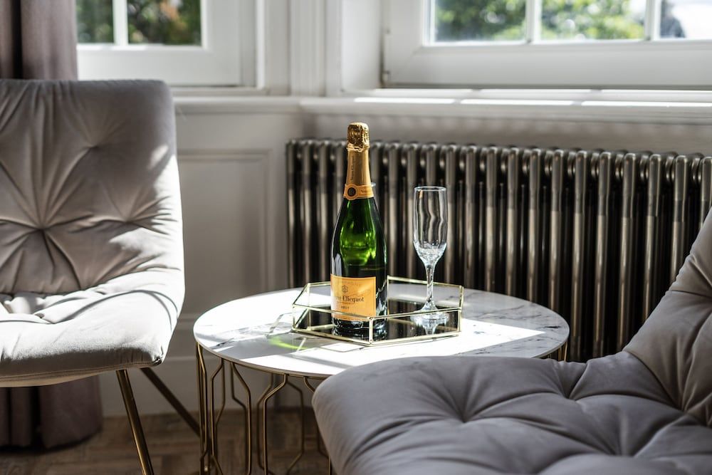 Sweeney Motherwell Premier Double or Twin Room, Non Smoking 8