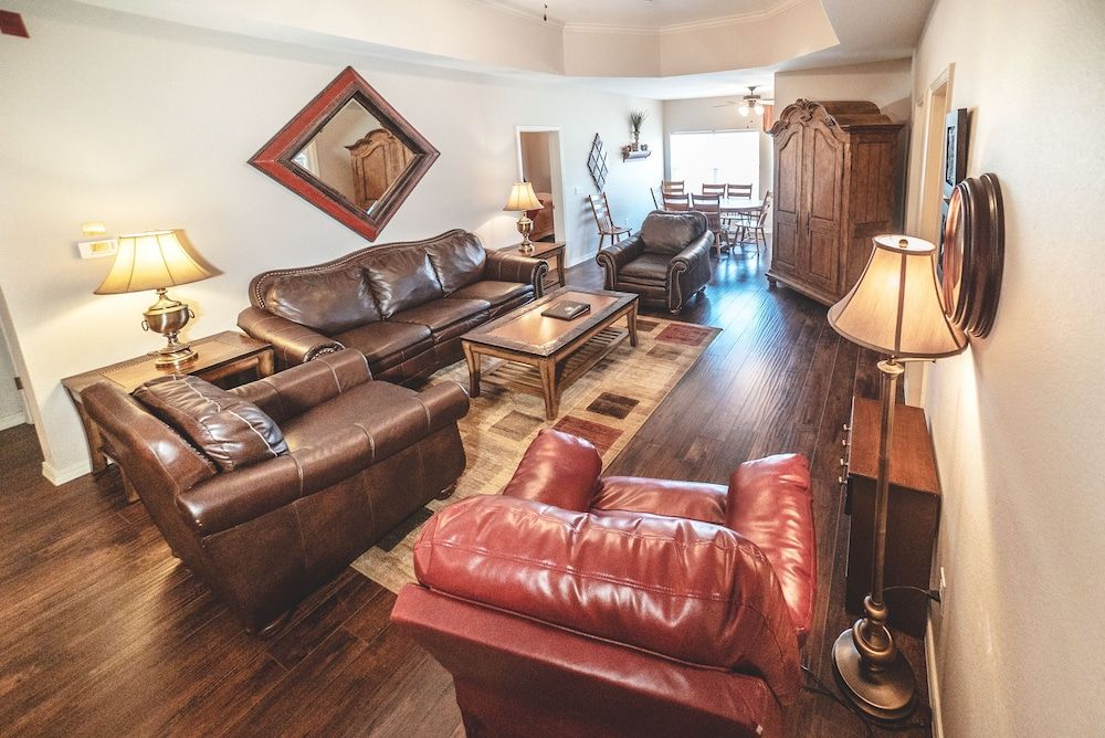 Premier Condo, 4 Bedrooms, Jetted Tub, Golf View