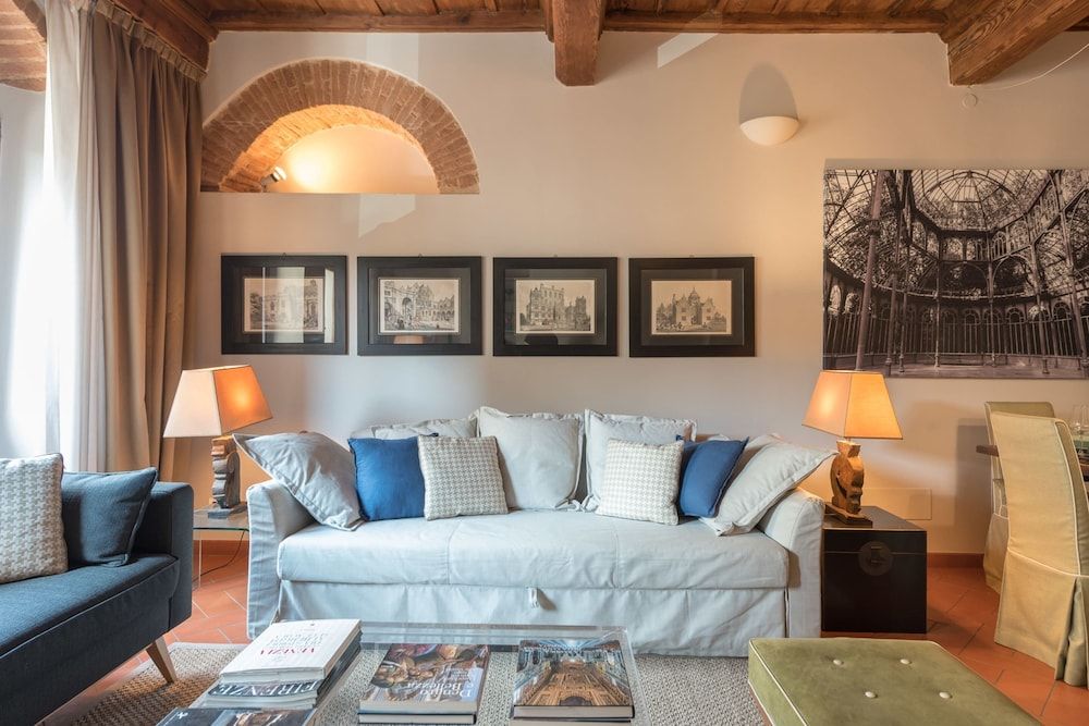 Heart of Florence Pitti 2 Bed-apartment Deluxe Apartment, 2 Bedrooms, City View 24