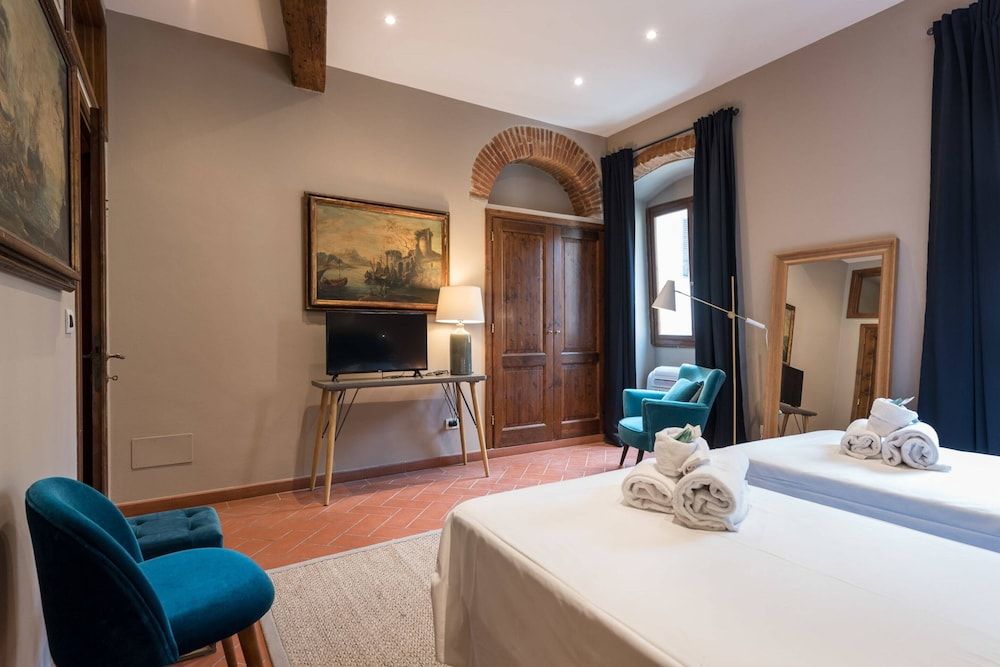 Heart of Florence Pitti 2 Bed-apartment Deluxe Apartment, 2 Bedrooms, City View 26
