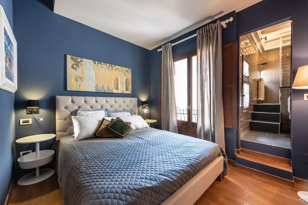 Heart of Florence Pitti 2 Bed-apartment Deluxe Apartment, 2 Bedrooms, City View 2