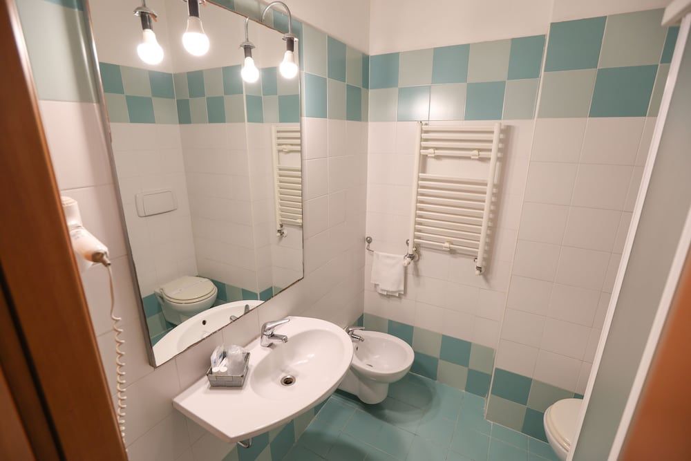 Palace Hotel Due Ponti Double or Twin Room 10