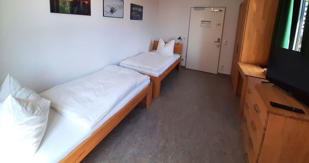 Hotel Garni Fischerfleck Basic Double or Twin Room, Shared Bathroom 3