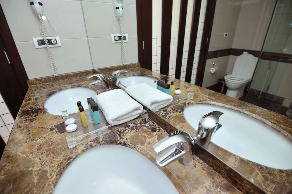 Hollywood Inn Hotel Suite, Sauna, Sea View 3