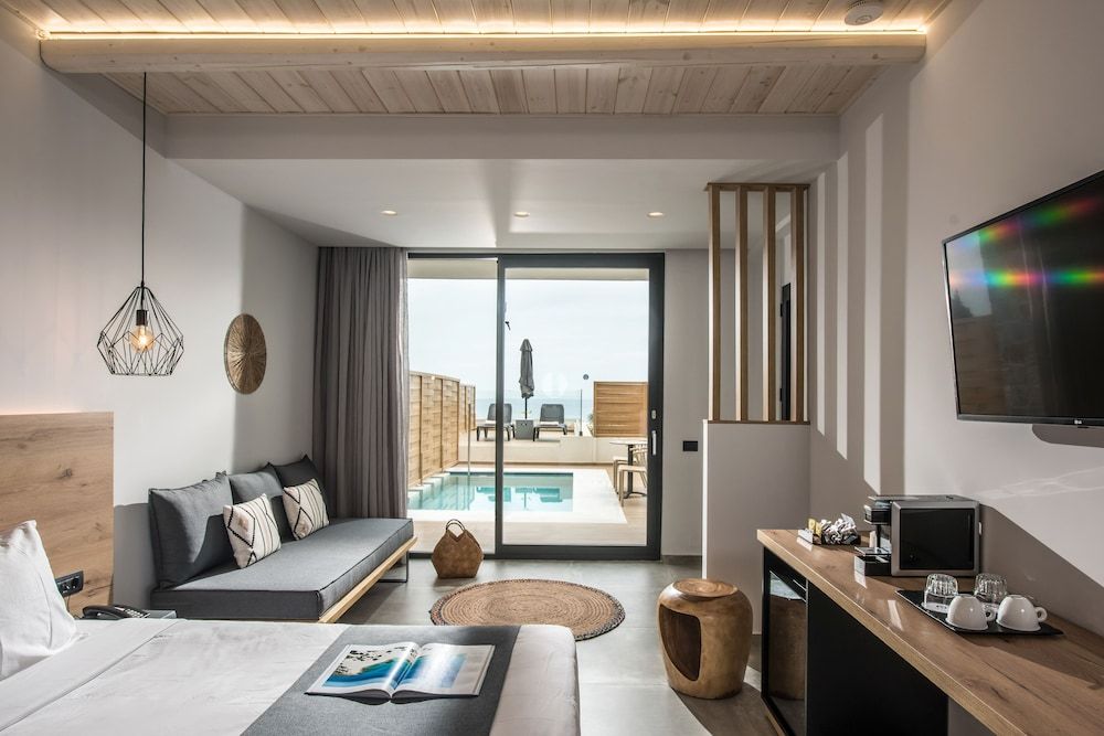 Junior Suite, Private Pool