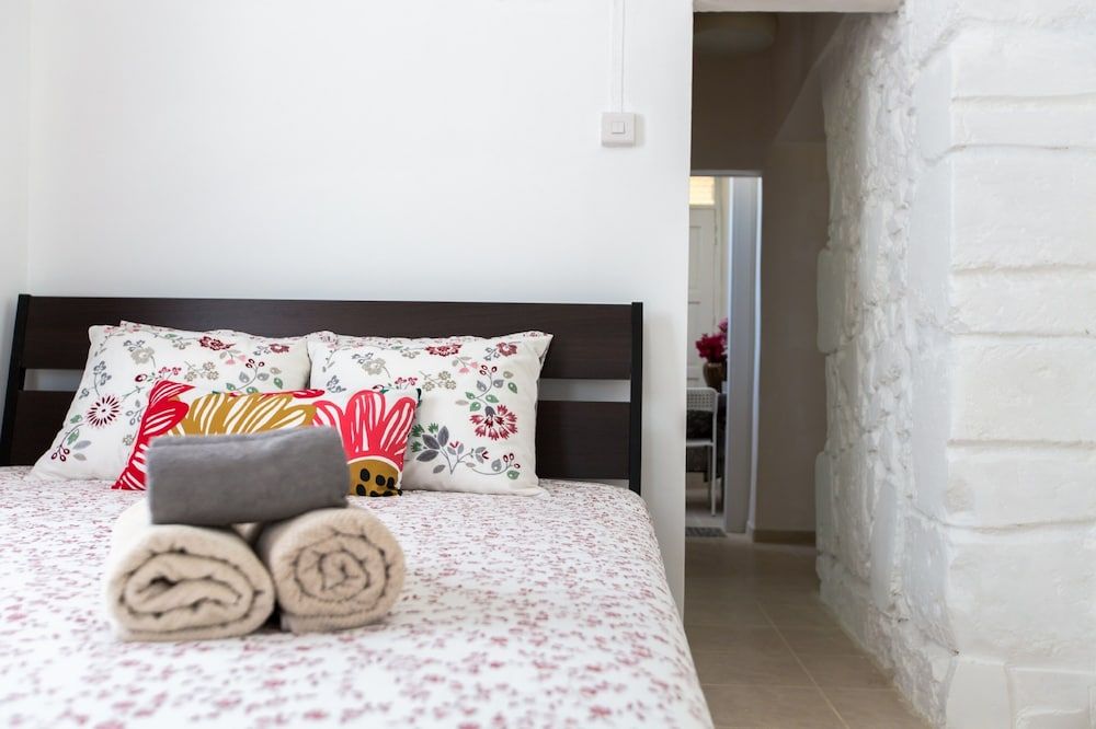 Aladdin's Hostel Basic Room 5