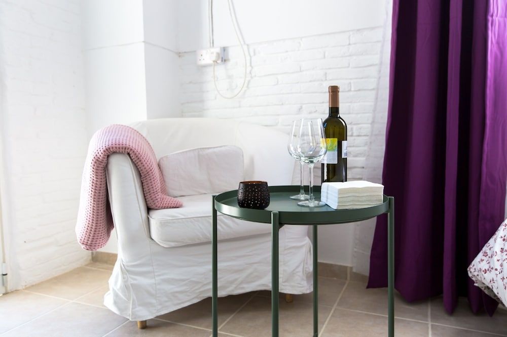 Aladdin's Hostel Basic Room 10