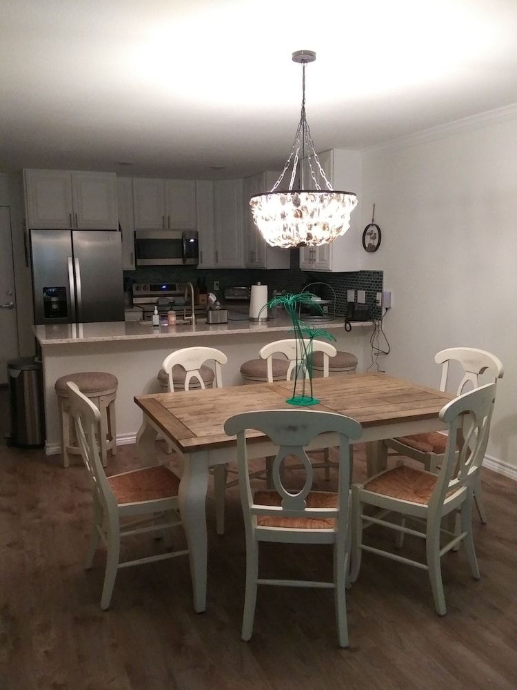 Executive Keys Condominiums on the Beach Condo, 2 Bedrooms, Non Smoking 5