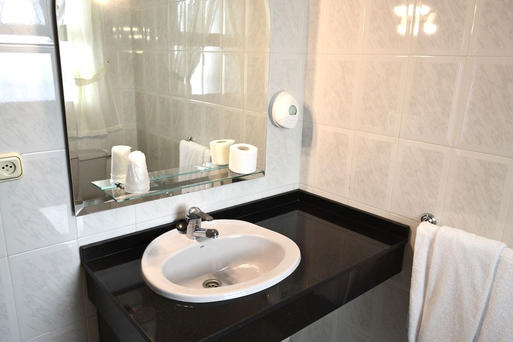 Alda Santa Cristina Triple Room 9