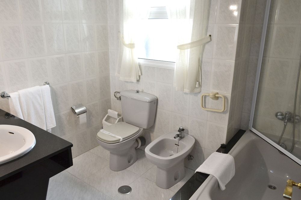 Alda Santa Cristina Triple Room 8