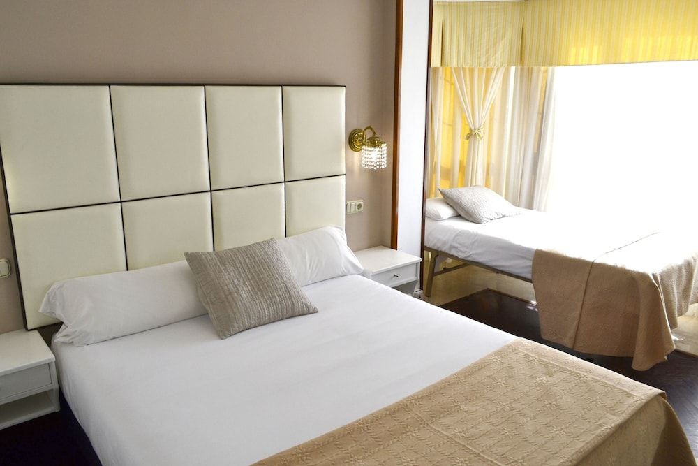 Alda Santa Cristina Triple Room 4