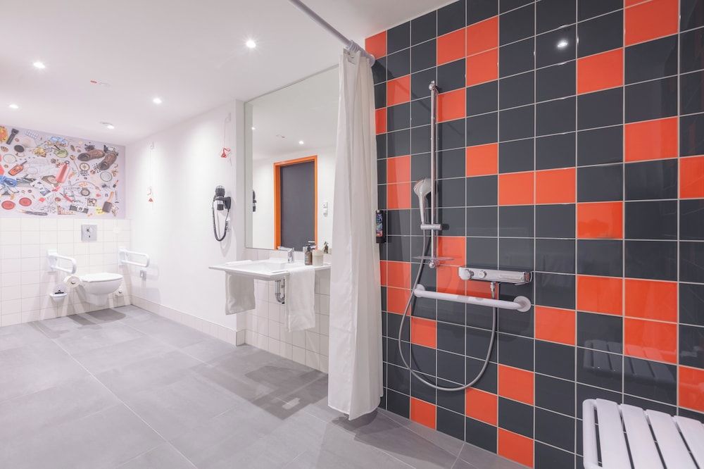 Holiday Inn - the niu, Amity Potsdam by IHG Standard Room 7