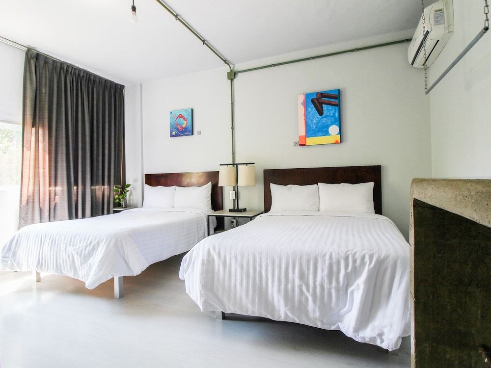 City Quadruple Room, 2 Double Beds