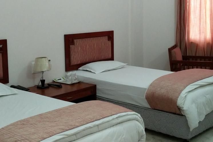 Hotel Sujata( A Unit of Hotel Niranjana Pvt.Ltd) Standard Room 2