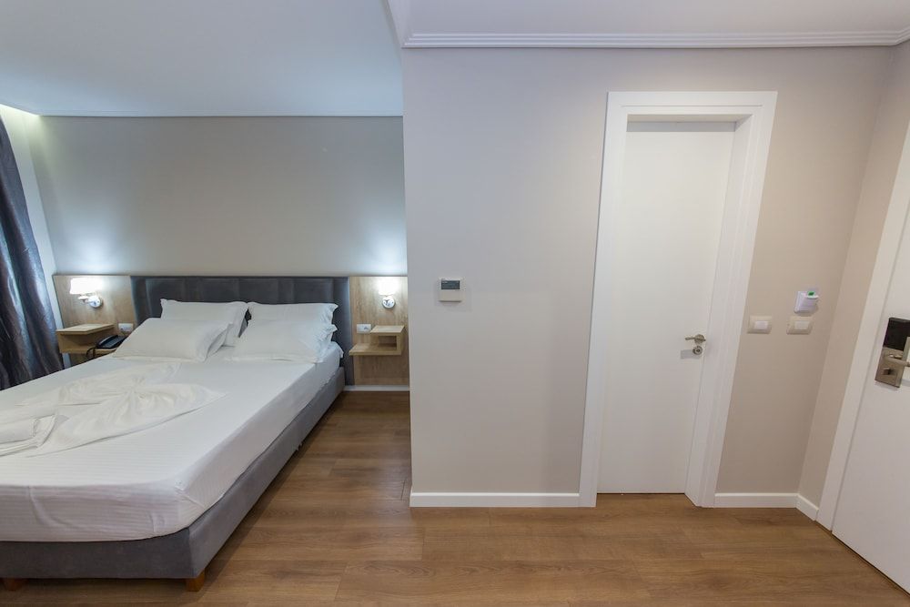 Class Hotel Family Suite, Balcony 13