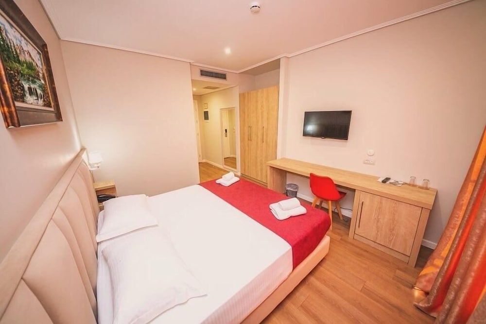 Class Hotel Deluxe Double or Twin Room, Balcony 14