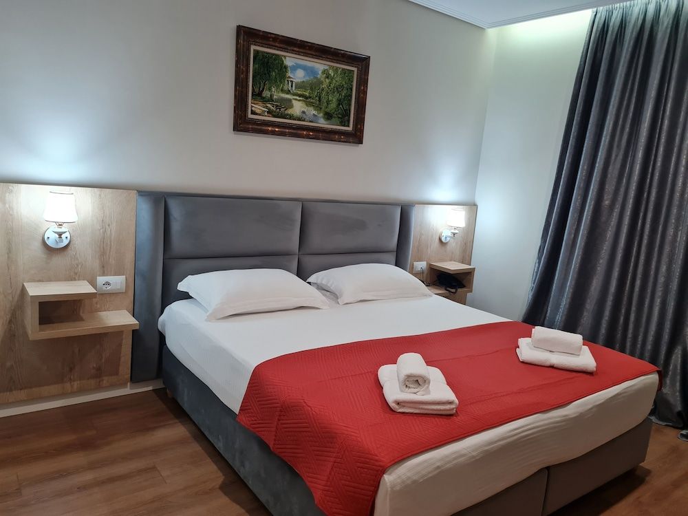 Class Hotel Deluxe Double or Twin Room, Balcony 2